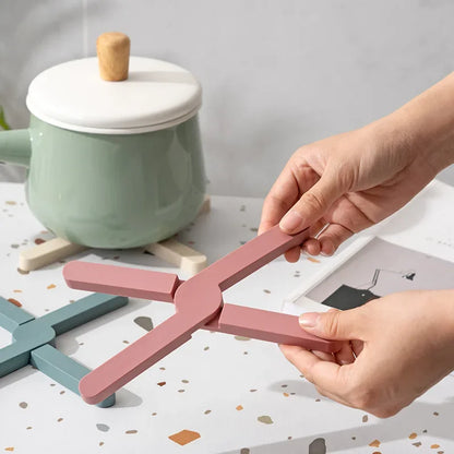 Foldable Insulation Mat – Protect Your Surfaces in Style